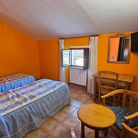 Hostal Albe Carrión de los Condes Zewnętrze zdjęcie