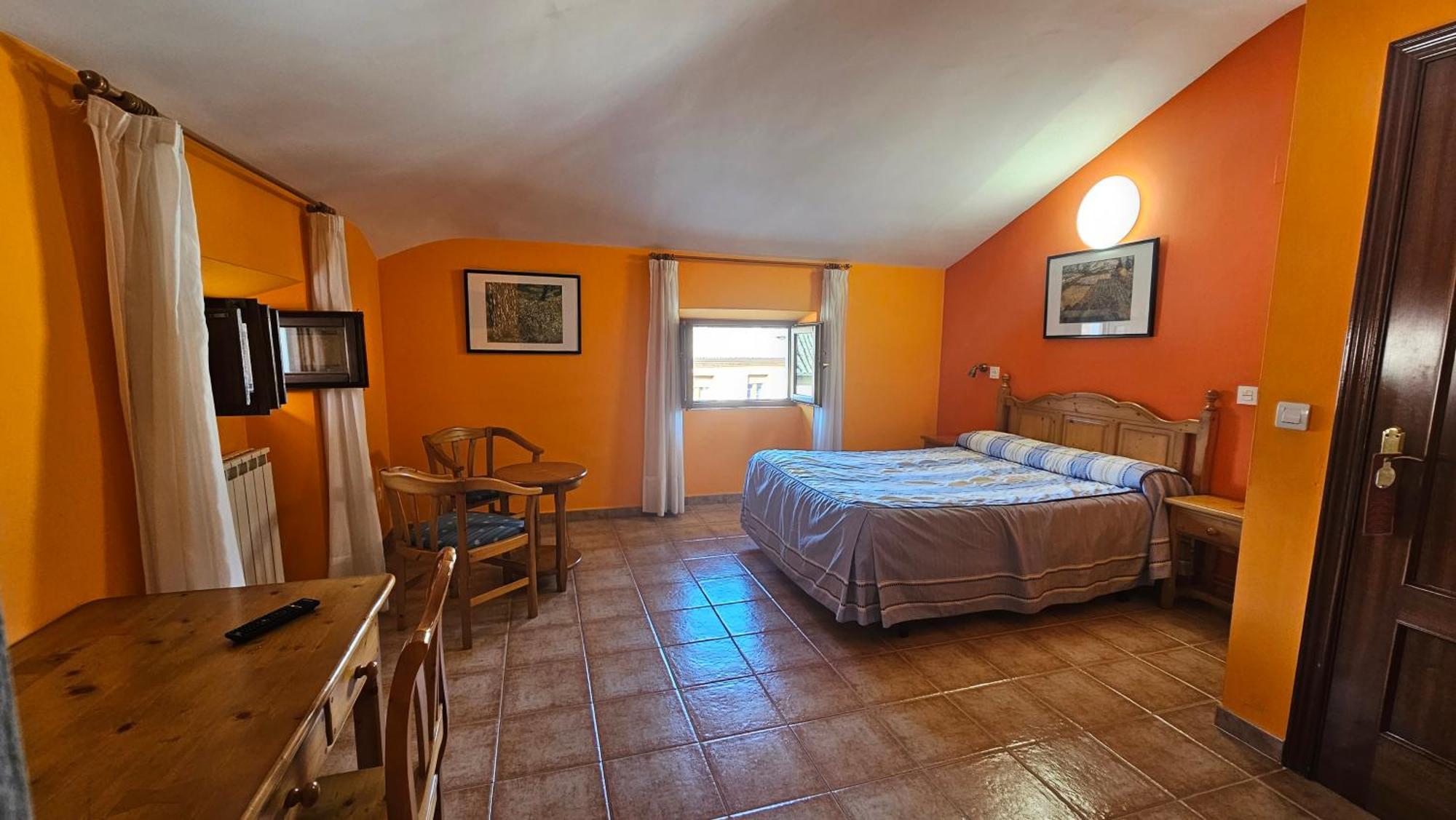 Hostal Albe Carrión de los Condes Zewnętrze zdjęcie